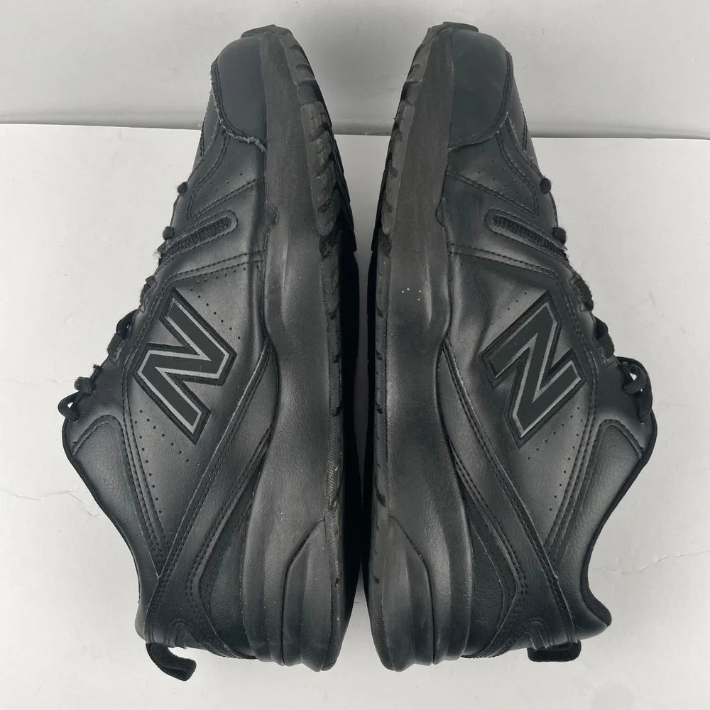 New Balance 608v5 Shoes Black Leather Slip Resistant - Mens Size 10.5 4E Wide